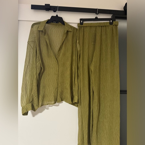 NWT NASTY GAL BEACH BUTTON DOWN AND TROUSERS - Picture 7 of 10